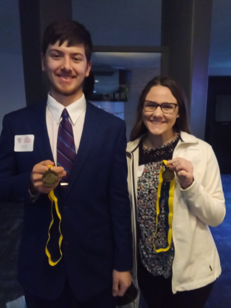 WeaubleauRIII's tweet photo. Congratulations our FBLA District 13 medal winners! Grayce H. with 3rd place in Organizational Leadership, and Ethan F. in 5th place Personal Finance. https://t.co/d2gqFRKCBK