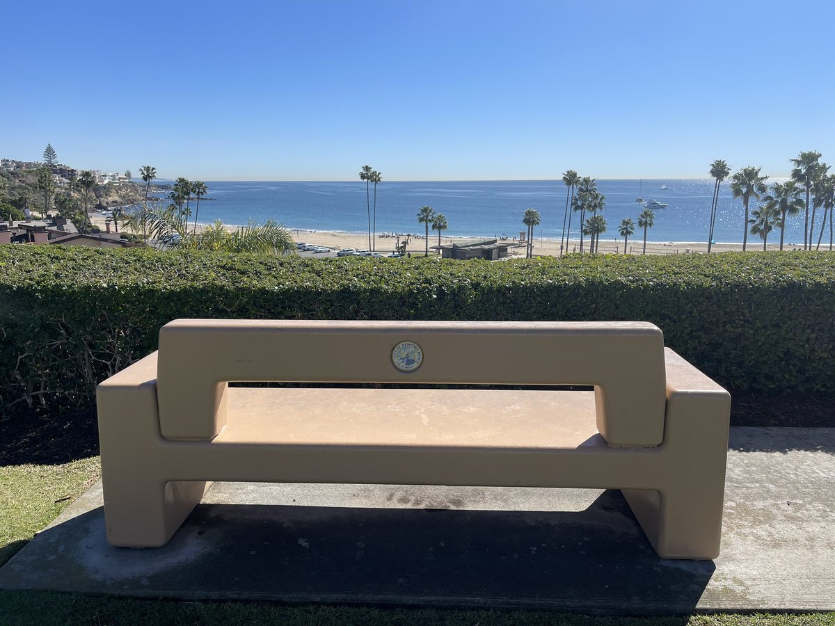 goaliefan1973's tweet photo. @MyFaveBench, another shot of #SoCal, this time one county up in #NewportBeach/#CoronaDelMar - Orange County, CA. #SouthernCalifornia #beachweather https://t.co/W3AmtqPQ2G