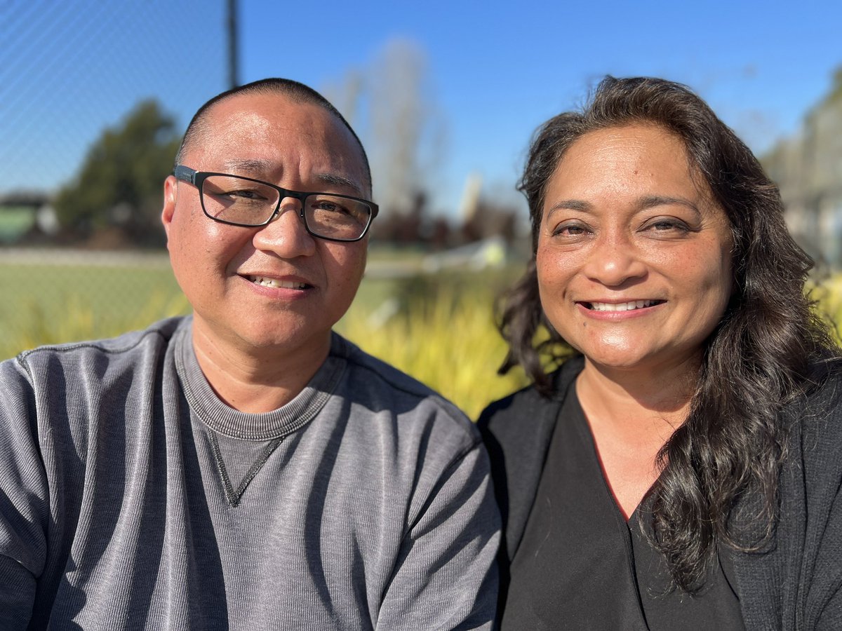 Sen. Wiener told me “I don’t want to automatically criticize the police or the medical examiner b/c we just don’t know (what happened), it would behoove SFPD &amp; the medical examiner just to make sure this family knows exactly what happened.” 

His parents say they… (3/5)