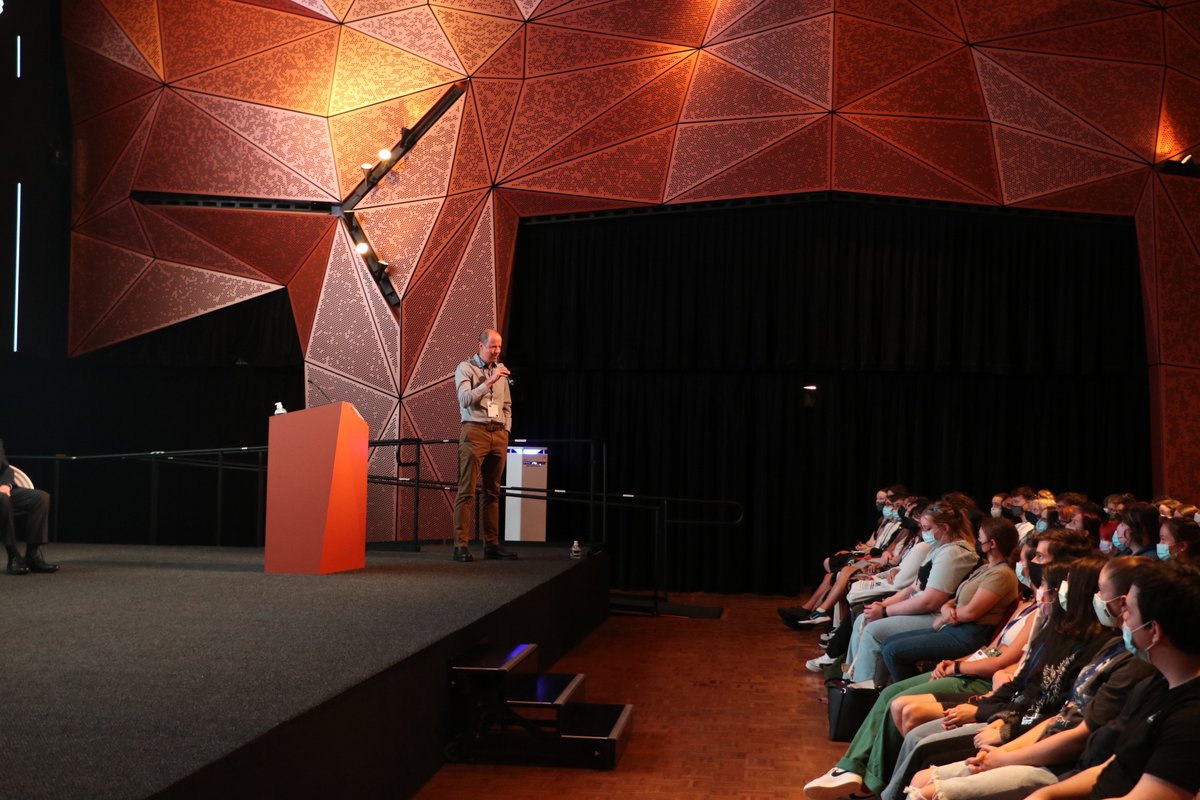 UTS_Science's tweet photo. Welcome to all the new students who joined the UTS Faculty of Science today and thank you to the program directors who gave presentations and welcomed them to UTS Science #utsorientation https://t.co/nGUneKYE6I