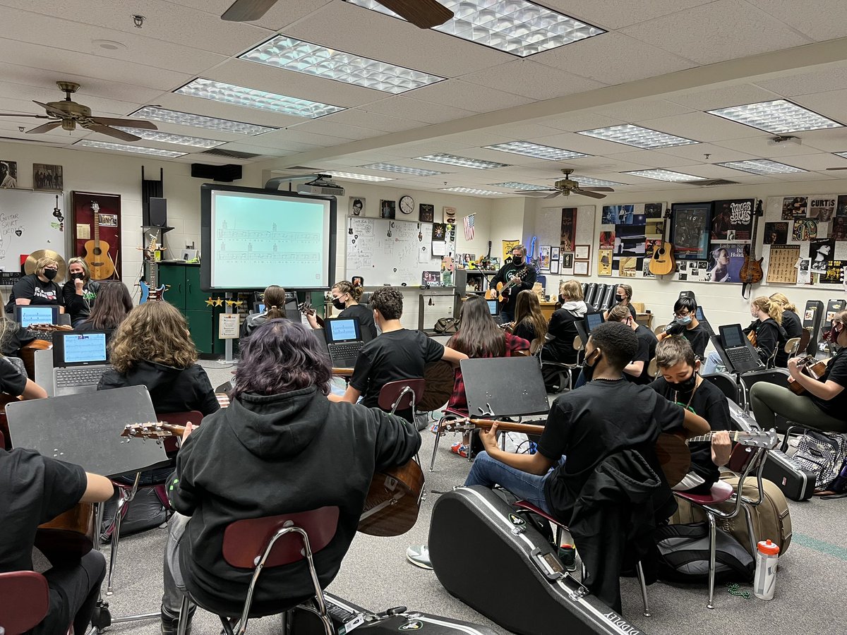 KTOYTeamB2022's tweet photo. We had a great day in Salina Public Schools!! So many wonderful things happening. Community+Schools=Success #ktoy2022 #teambthesolution https://t.co/r31oehthQv
