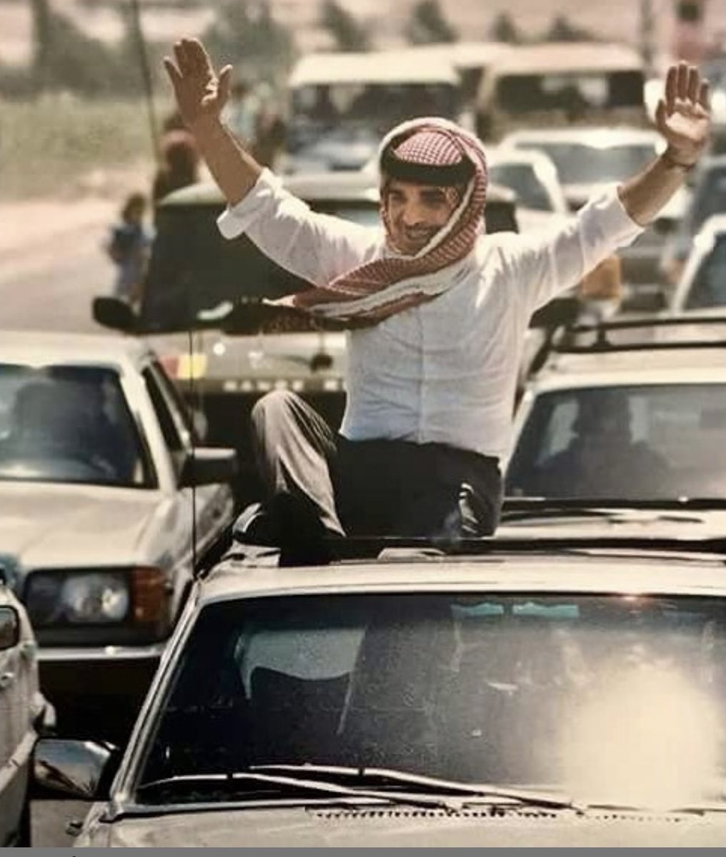 FiryalOfJordan's tweet photo. نذكركم اليوم ودائما ، ابو عبدالله، جلاله المرحوم الغالي الملك الحسين بن طلال، نذكركم بحنين، وفائق المحبه، الاحترام، الاعجاب والتقدير والشكر، مكانكم الجنه انشاء الله وفي قلوبنا. https://t.co/5UNwIOfb1R