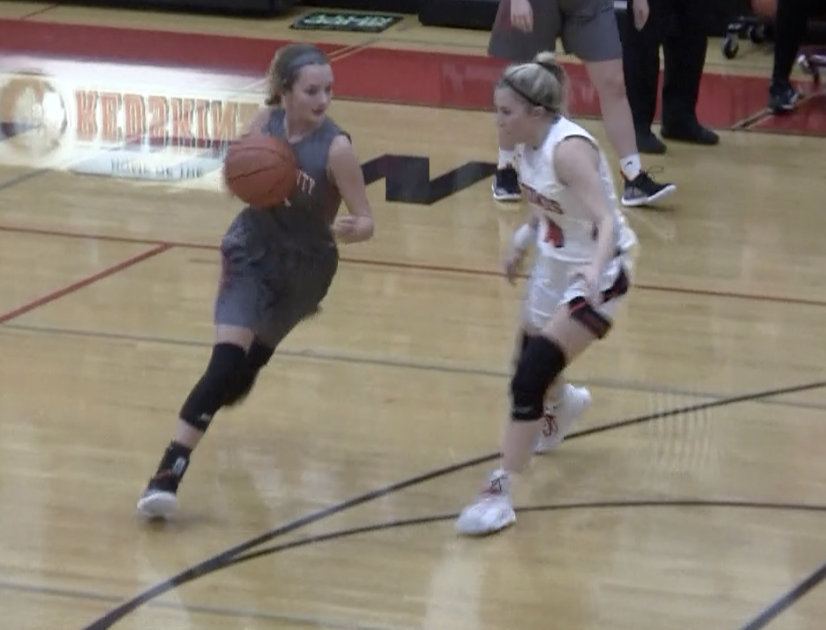 Channel1450com's tweet photo. Vipers Claim Undefeated MSM Crown With Win Over Nokomis https://t.co/0uASrZXn8e https://t.co/vMvTeAaBw8