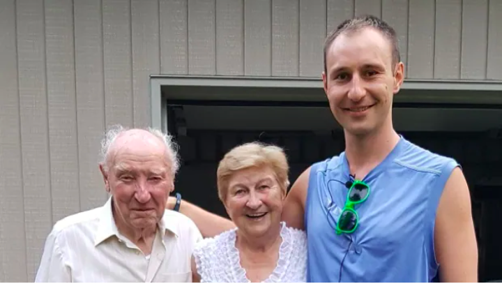 PainBC's tweet photo. Fibromyalgia is often referred to as an “invisible illness”. On @DocProjectCBC, @JasonHerterich has several candid conversations with his family on their disbelief and the stigma surrounding chronic pain. Listen here: https://t.co/5wEiLA38CI https://t.co/uu8VZ0kT8R