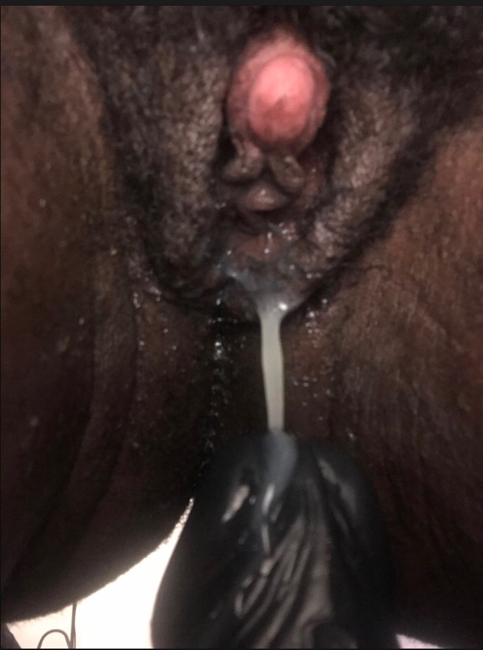 KilliansBane1's tweet photo. How’s the view? 💦🍆
#trans #ftm #transboy #transbussy #ftmdick #dildo
#gay #gayporn #blacktransman #blackftm #porn #onlyfans https://t.co/SiKDkSjnBC