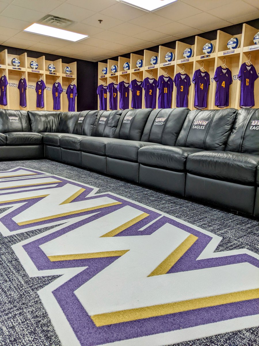 unwvb's tweet image. ICYMI - We're pretty excited about our locker room updates!!💯