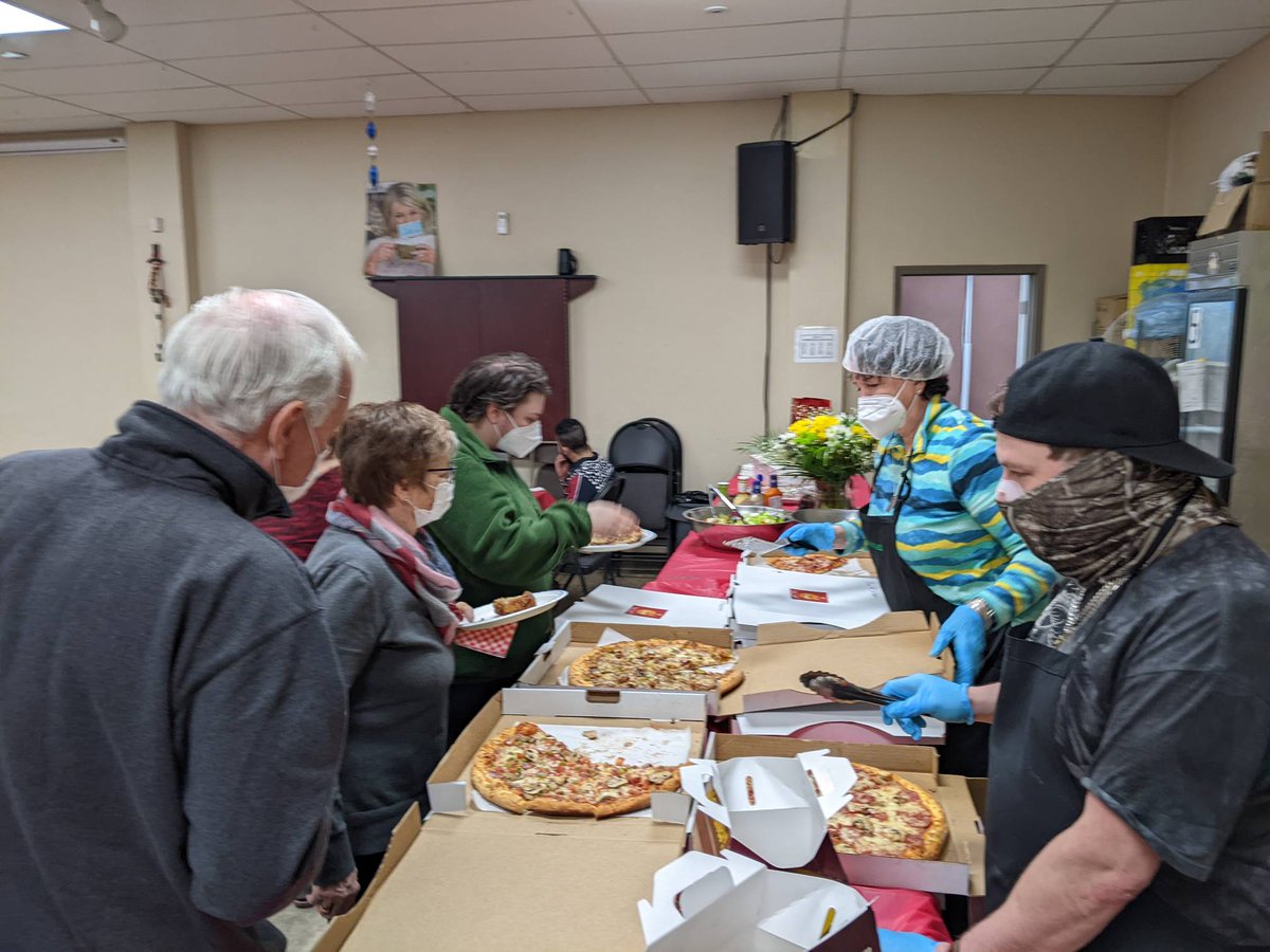 AgapeTable's tweet photo. We would like to thank Karen Brown for her 40+ years of service to the #AgapeTableWpg #Community.
Karen you have made an incredible impact on so many lives. Thank you for everything you have done. You will be missed.
You ARE #AgapeTable!
#Winnipeg #Manitoba https://t.co/B2DdkSOmyK