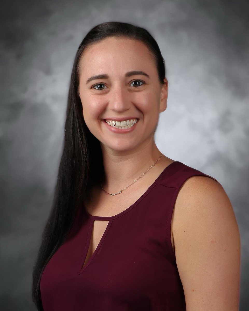 bswhvascular's tweet photo. Our next spotlight is Dr. Meryl Logan! She is an Air Force surgeon working at our VA. She loves to teach, especially on those distal bypasses! She is a former kickboxer, loves cheering on her kid at soccer, &amp; is an avid reader! She also just had baby #2! 🥂

#medtwitter #vascsurg https://t.co/uXtSUnW8Vw
