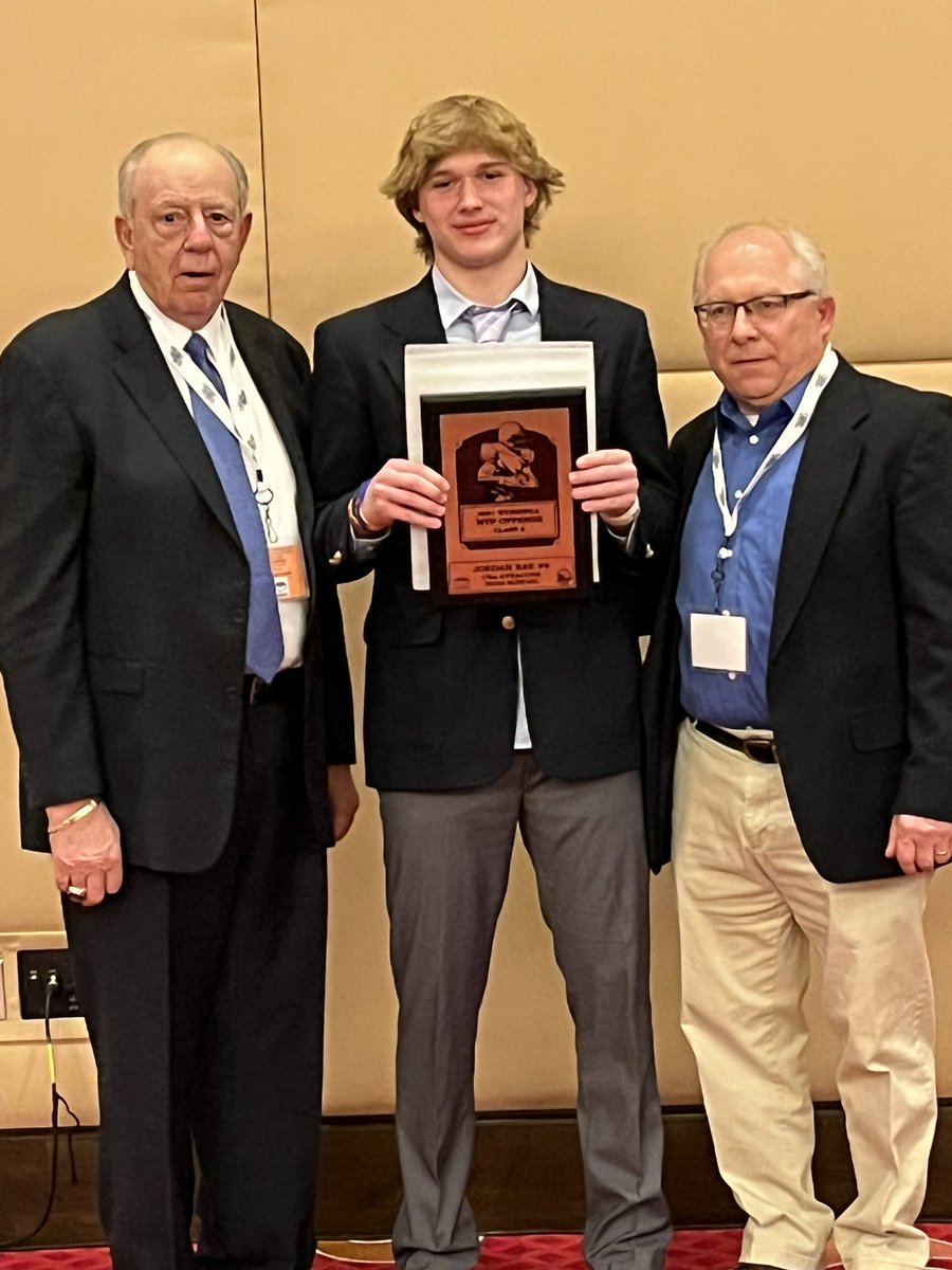 CBASyrFootball's tweet photo. Congratulations @jordanrae05 @pitts_amarri @Amoney_0 
Three great CBA Brothers being recognized by @nyshsfca for their accomplishments during the 2021 NYS Class A Finals https://t.co/ONYqpY96eL
