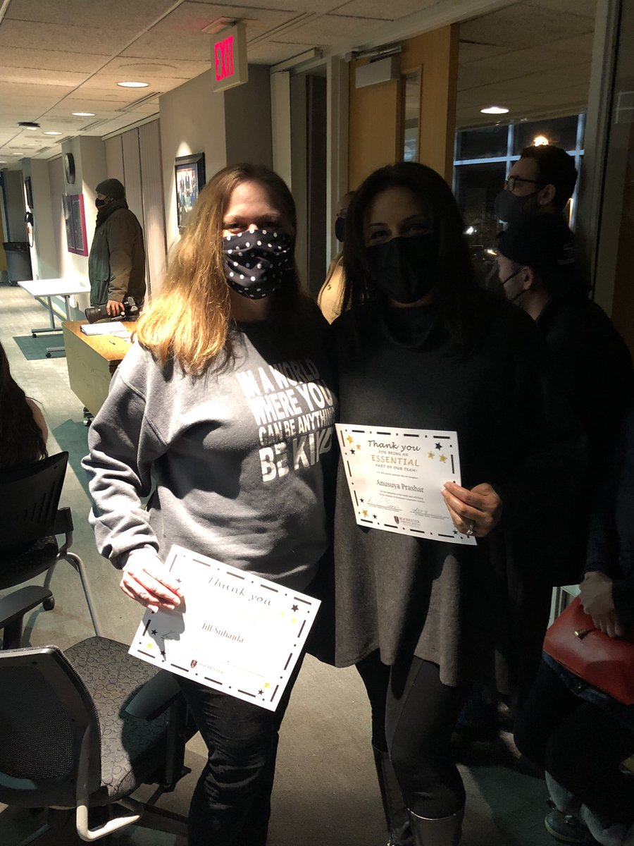 ReutherCrusader's tweet photo. @rochcommschools we love our counselors @jill_suhajda and @AnusuyaPrashar Thank you for honoring them as they do soooo much for our Crusader Nation. 💙💙💙 https://t.co/ZXKHikjZHo