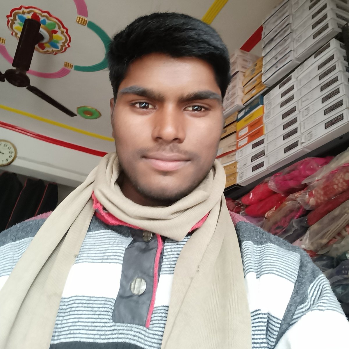 Gynendra5's tweet photo. #NewProfilePic https://t.co/noWe51Q9pH