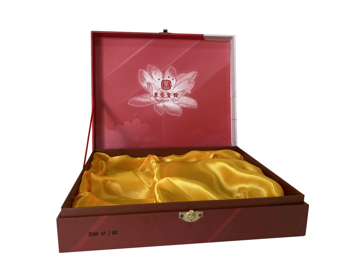 tongda_printing's tweet image. When manufacturing packaging boxes for health care products, we offer flawless end results by using the best talents and machinery. #packagingboxesforhealthcareproducts #foodpackagingboxes #paperpackagingboxes