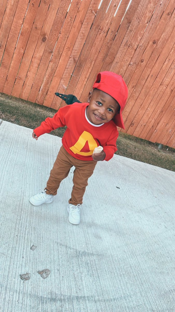XoAliyahhhh's tweet photo. Happy Birthdayyy son♥️ https://t.co/Tr2PMQHRY3