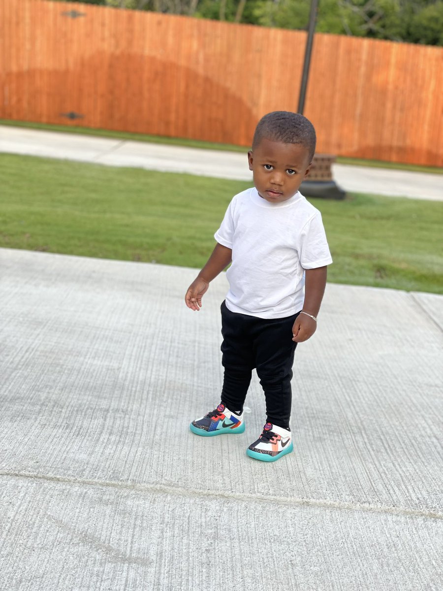 XoAliyahhhh's tweet photo. Happy Birthdayyy son♥️ https://t.co/Tr2PMQHRY3