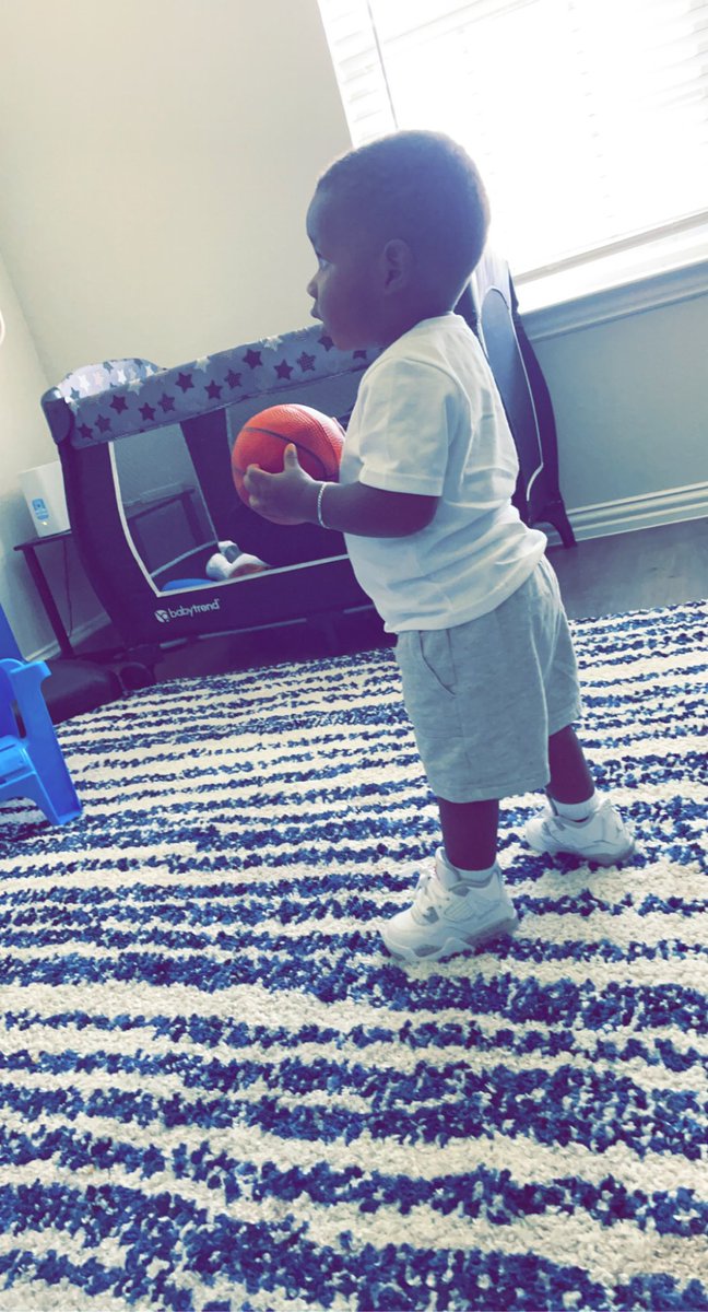 XoAliyahhhh's tweet photo. Happy Birthdayyy son♥️ https://t.co/Tr2PMQHRY3