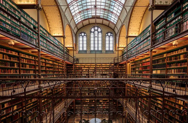 NEH_Education's tweet photo. College Faculty: want to develop a new humanities program, resource (including those in digital formats), or course, or enhance an existing one? Our Humanities Initiatives program is live! Accepting drafts until 3/28 and apps until 5/9! Learn more here: https://t.co/XFSTaK7Szg https://t.co/Erw6vhpZMp