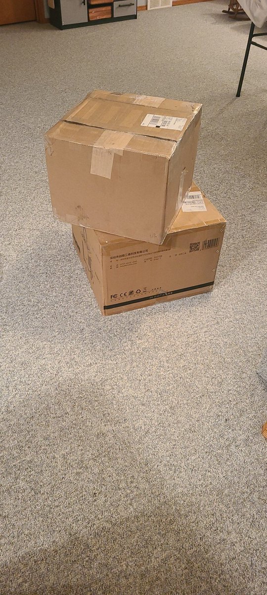 BrokenOakCo's tweet photo. SANTA CAME.
And left me an invoice.
But that's okay. Setting up the new printer this evening, and two new products to be released afterwards!
And don't forget Makita Month. #SoManyActivities https://t.co/VNquO1r4b3