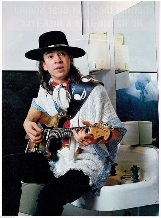 crockpics's tweet photo. Stevie Ray Vaughan https://t.co/dYtaeiYdxB