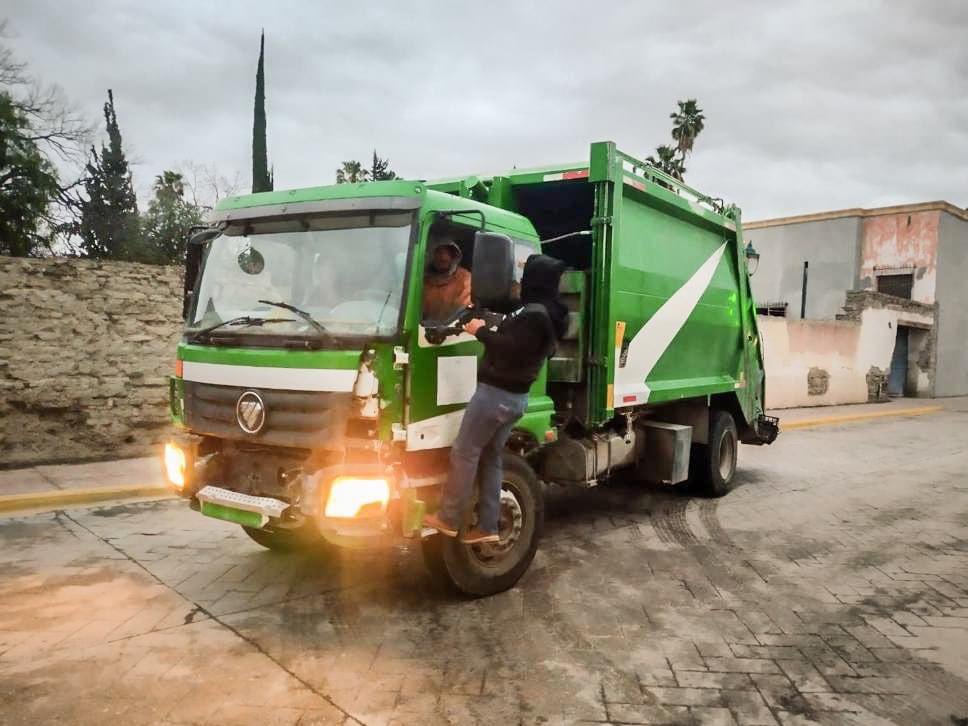 ✅ Aviso importante: El día de hoy a pesar de ser inhábil se prestará el servicio de recolección de basura 🚛 para conservar la limpieza de nuestro municipio y fomentar una cultura de higiene y salud pública. #ParrasEsTodoTuyo