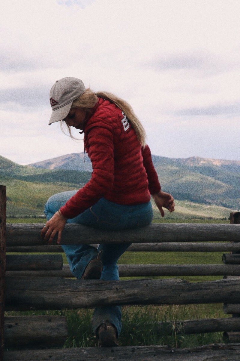 Emma Lane tweet media