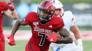 Collin5Carroll's tweet photo. After a great conversation with @CoachLimegrover I am very blessed to receive my first offer from Arkansas state #AGTG @CoachButchJones @AStateFB https://t.co/doNnZbYb2F