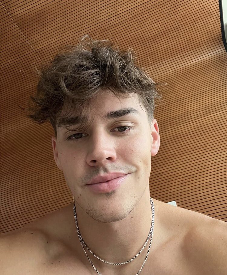 saymyname19891's tweet photo. NOAH BECK 😮‍💨
I wanna sit on that face and feel those dick sucking lips tease my hole 👅👄 https://t.co/wgNsjAcna7
