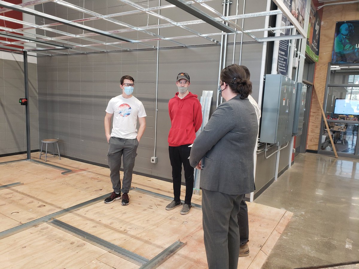 LAUNCH in Tosa tweet media