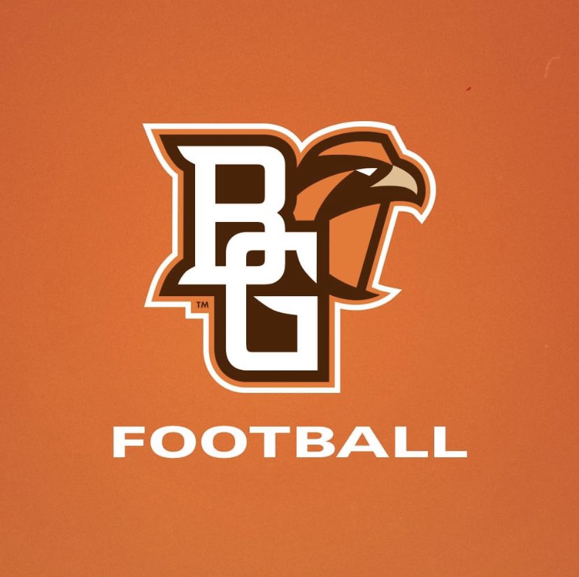 KitioneT53's tweet photo. After a great talk with @CoachCampenni I am beyond blessed to receive my first D1 offer from BOWLING GREEN UNIVERSITY‼️ #AllGloryToTheManAbove👆🏾🙏🏾 #BowlingGreenFalcons #JucoProduct
@ramos_Laney_FB @beam_coach @CoachCoughlan @LaneyCollegeFB  @veitomasi1 @mmafi_11 @BG_Football https://t.co/2eh5KBcTnQ