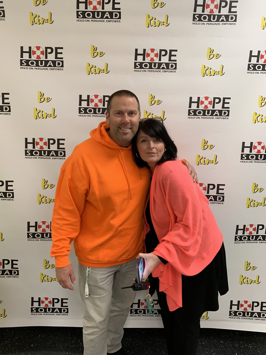 thebrycerunge's tweet photo. Day 1 of #PISDHopeWeek was amazing! 

#BeTheOne #BeKind @HopeSquads @PISDReynolds @ProsperISD #mentalhealth #SuicidePrevention https://t.co/1hW1FfvJ2I