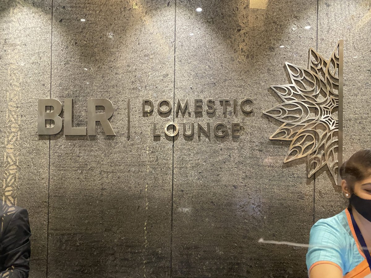 LiveFromALounge's tweet photo. The Tata Trilogy: Bengaluru Airport Domestic Lounge Review : https://t.co/YJ8xU7IYmL #BengaluruAirport #LoungeReview #LoungeReviews #TripReports by Ajay https://t.co/0gb93Q1W9M