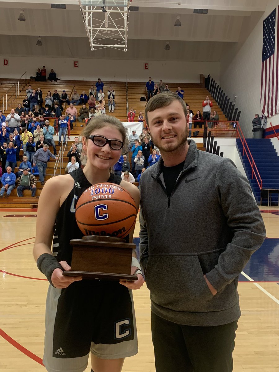 Carroll_GBB's tweet image. 1000 points Alli Harness! SOPHOMORE. Two broken wrist will not stop her. Congratulations Alli!

Alli becomes the 10th player in Carroll GBB history to join the 1000 point club.