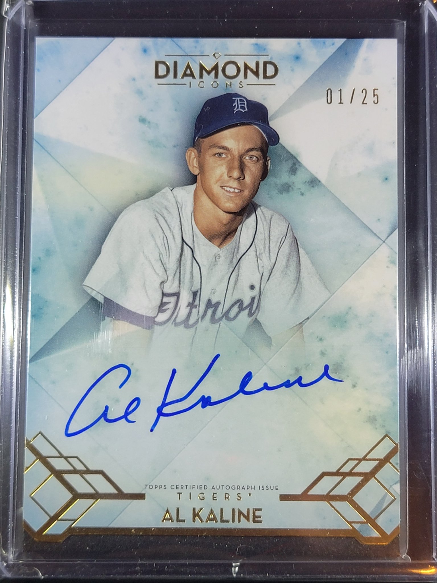 Today\s PC Card of the Day:

2021 Diamond Icons Al Kaline Auto /25

Happy birthday to Al Kaline! 