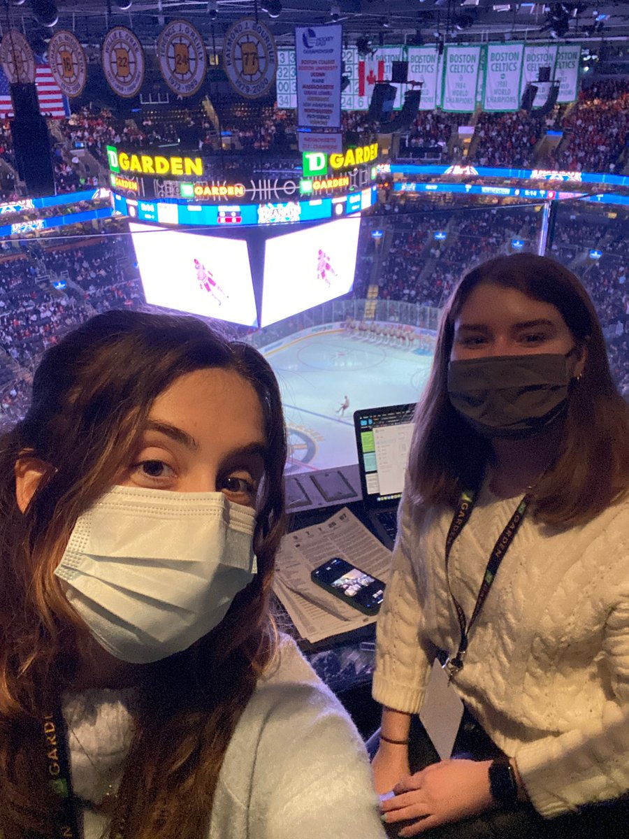 HuntNewsSports's tweet photo. Covering the Beanpot 2022! @HuntNewsNU https://t.co/ansUk1ZHkY