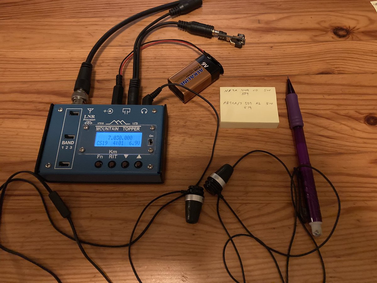 N9Ohw's tweet photo. February Spartan Sprint with the MTR-3B. 1 Watt out on an old 9V battery to a #Buddipole antenna. Paddles are @N6ARAElectronic TinyPaddle with short connector wire. Total station weight 8.2 Oz or 232 g.
#qrp #lnrprecision #mtr3b https://t.co/BRyptNUKfT