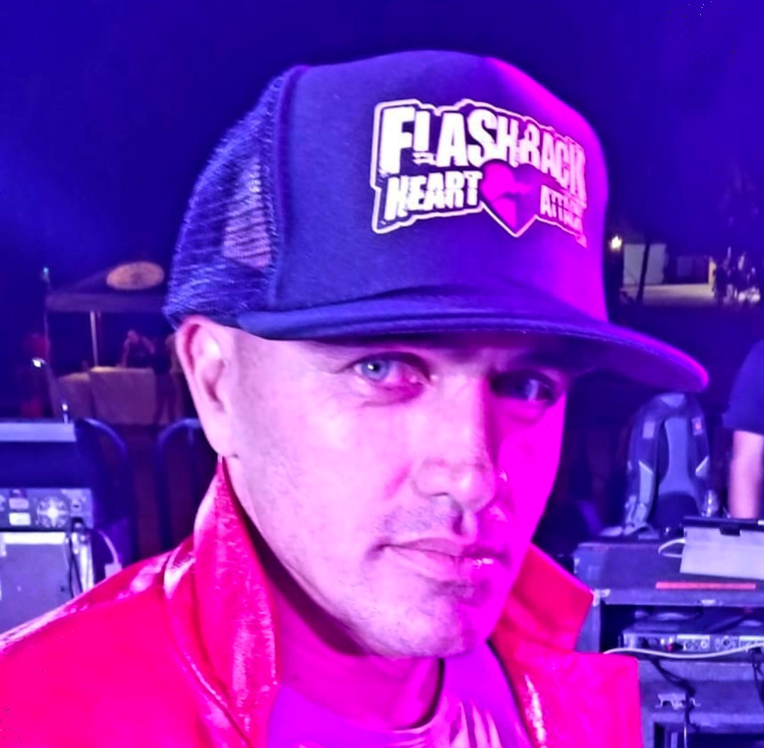 Tribute to the 80s (@flashbackhearta) on Twitter photo Congratulations!! <a href="/kellyslater/">Kelly Slater</a> winning the Billabong Pro Pipeline 2022. Most surfing championships in History. You look good in the red leather. #surfing #GOAT #KellySlater Congratulations!! <a href="/kellyslater/">Kelly Slater</a> winning the Billabong Pro Pipeline 2022. Most surfing championships in History. You look good in the red leather. #surfing #GOAT #KellySlater