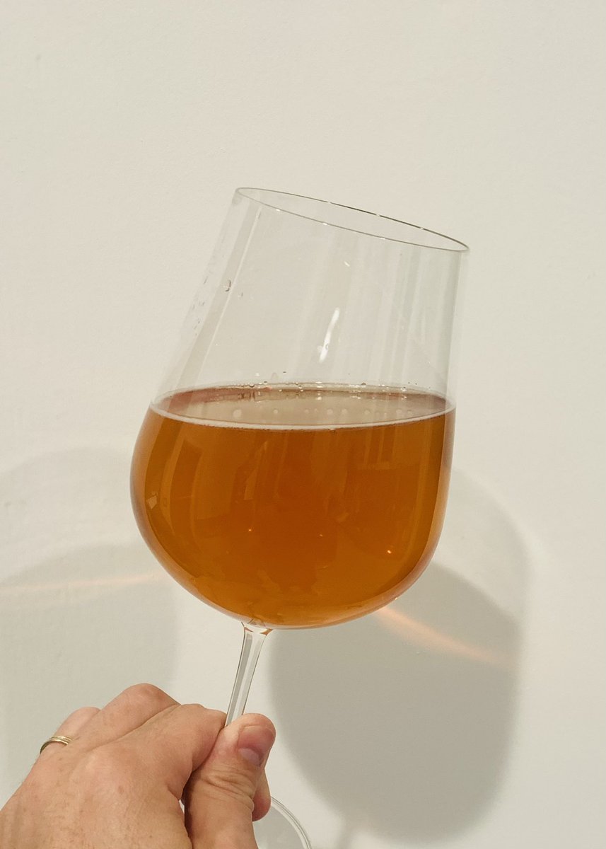 Primal Wine tweet media