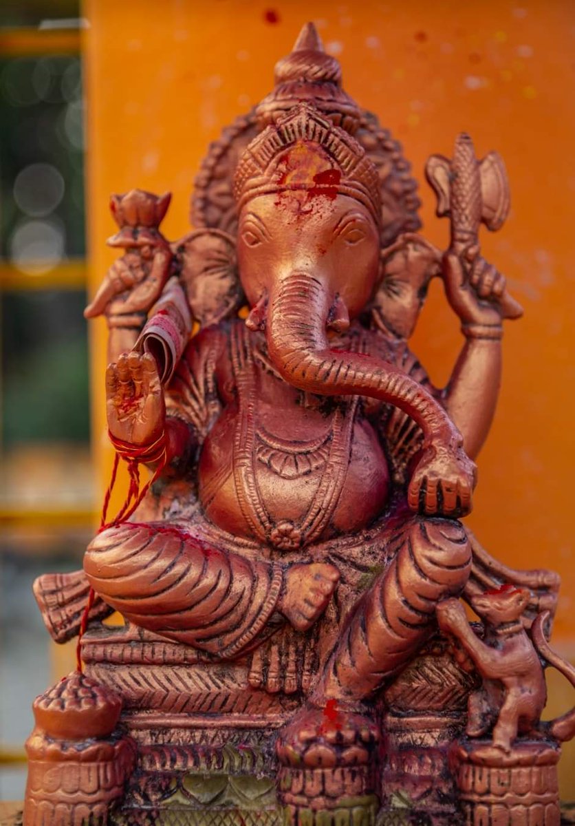 RONBupdates's tweet photo. Tuesday morning &amp; Statue of Lord Ganesh at Shivapuri Dham, Kailali. 
मंगलबार मङ्गलमय होस्! ❤️🙏

Pic. Niraj Patel (गाउँले) https://t.co/urz1Z1fbmz