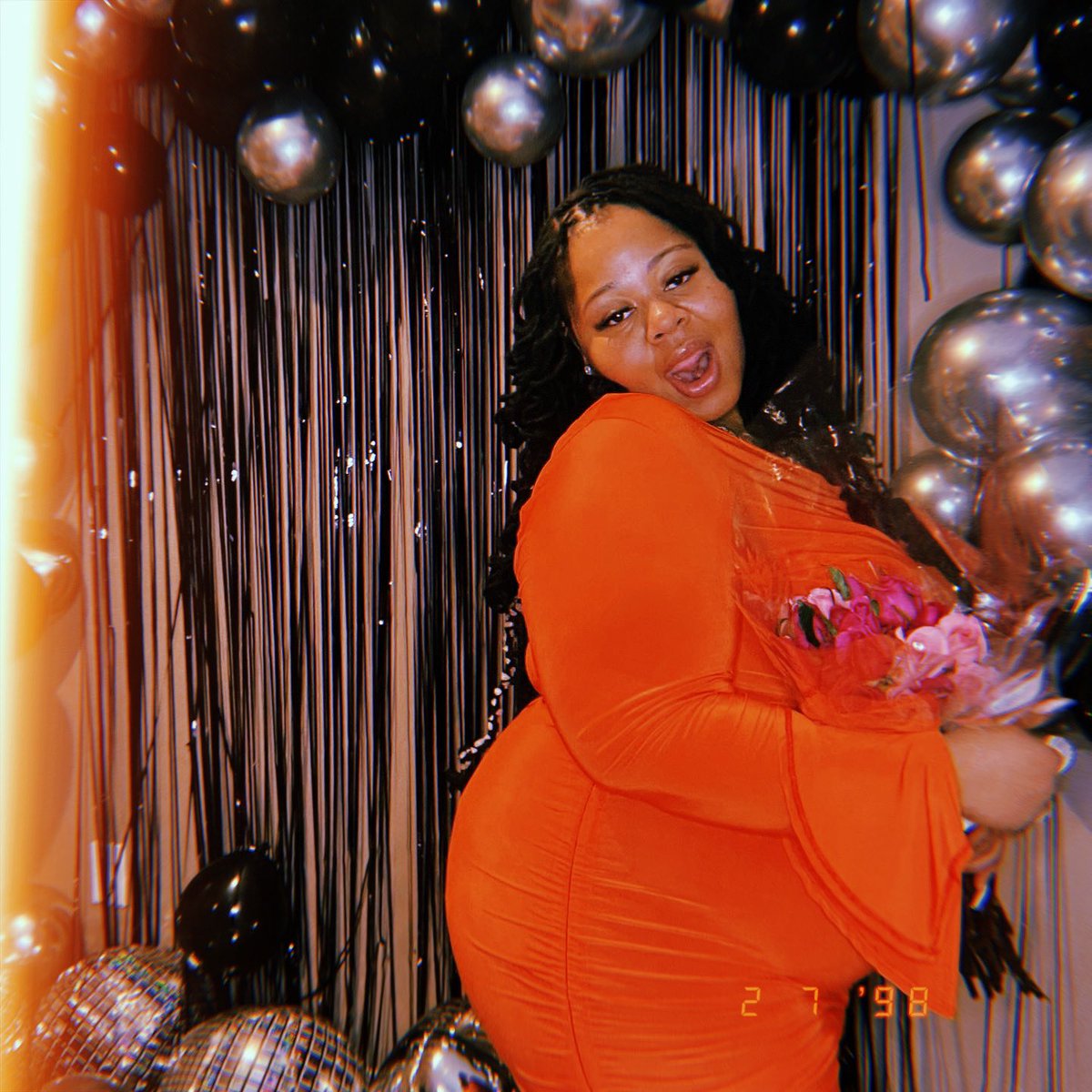 laababyy__'s tweet photo. I wanna give you your flowers..
•02/04•
#LADAY🥂💖 https://t.co/nj0z5SseZp