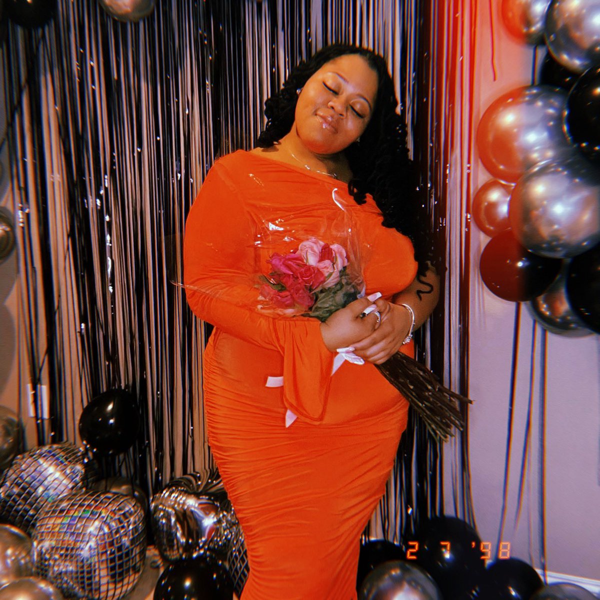 laababyy__'s tweet photo. I wanna give you your flowers..
•02/04•
#LADAY🥂💖 https://t.co/nj0z5SseZp