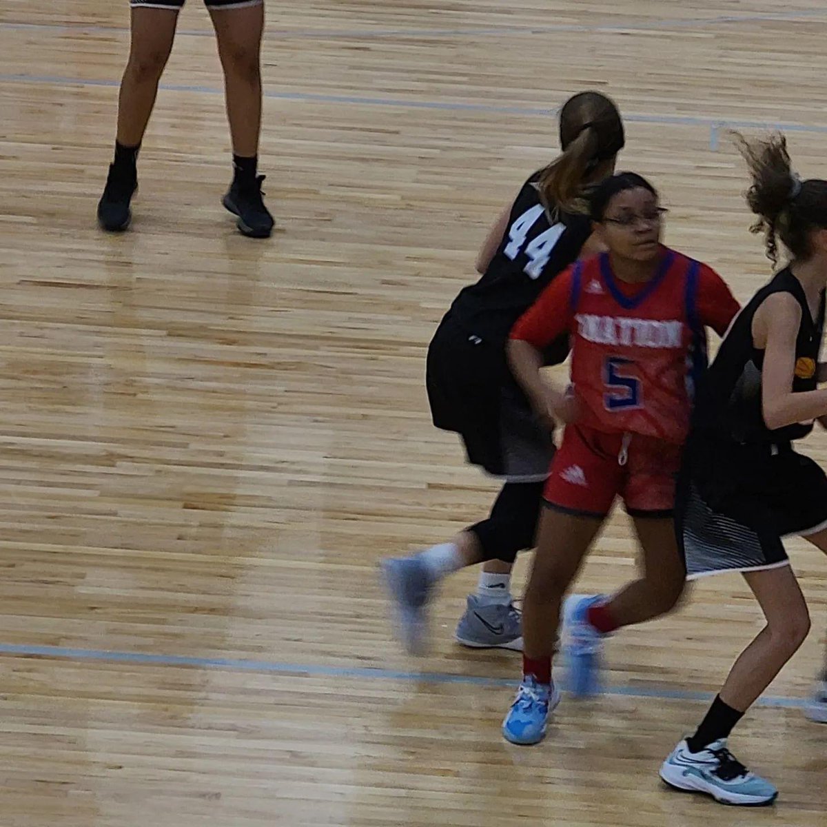 Always focused and ready for the rock 🏀  #1nation #ballermimi #5 #annarborballer #ypsiballer