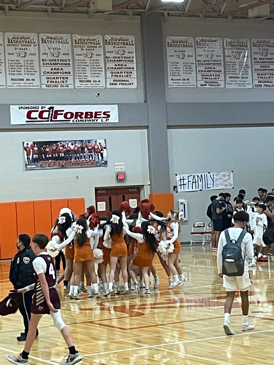 Anthony Elizondo - Coach E. 🏀 tweet media