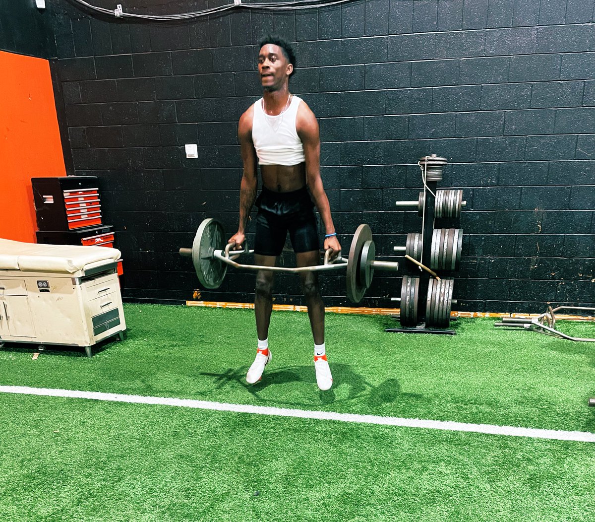 Coach B (@beardandabowt1e) on Twitter photo 🥼 🧪 Explosion and Agility Today… #LegDay
<a href="/isiah_kendall/">isiah</a> <a href="/IaMTHAROn/">Tharon Davis</a> <a href="/bradycook57/">Brady Cook</a> @BiGICY2X and Big Rowland 🥼 🧪 Explosion and Agility Today… #LegDay
<a href="/isiah_kendall/">isiah</a> <a href="/IaMTHAROn/">Tharon Davis</a> <a href="/bradycook57/">Brady Cook</a> @BiGICY2X and Big Rowland