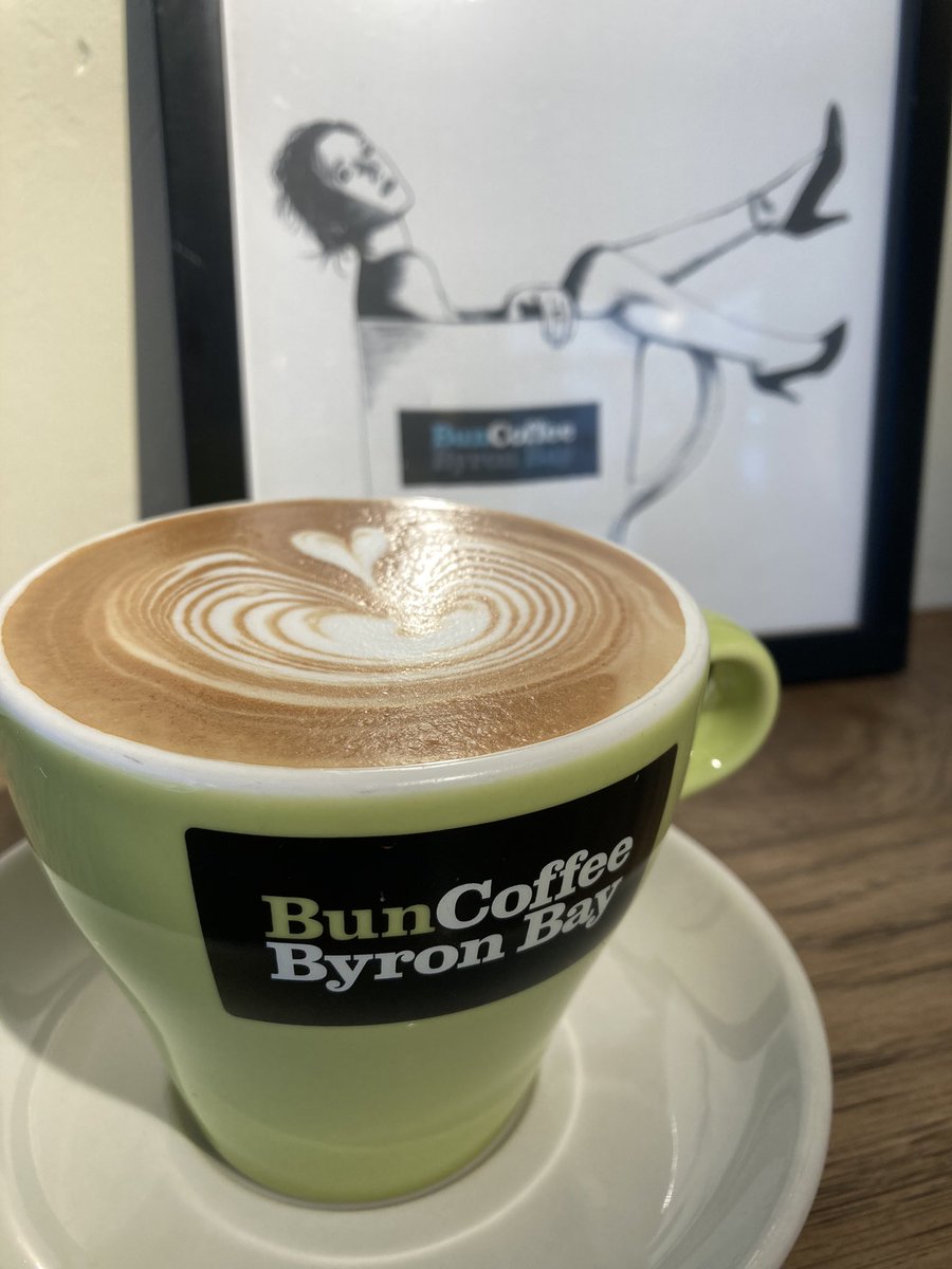 cross_you's tweet photo. Bun Coffeeきたら
LOVELAND流れてたっ👍
#RIDDIMATES
#児玉奈央
#buncoffee https://t.co/wuRtQdv98z