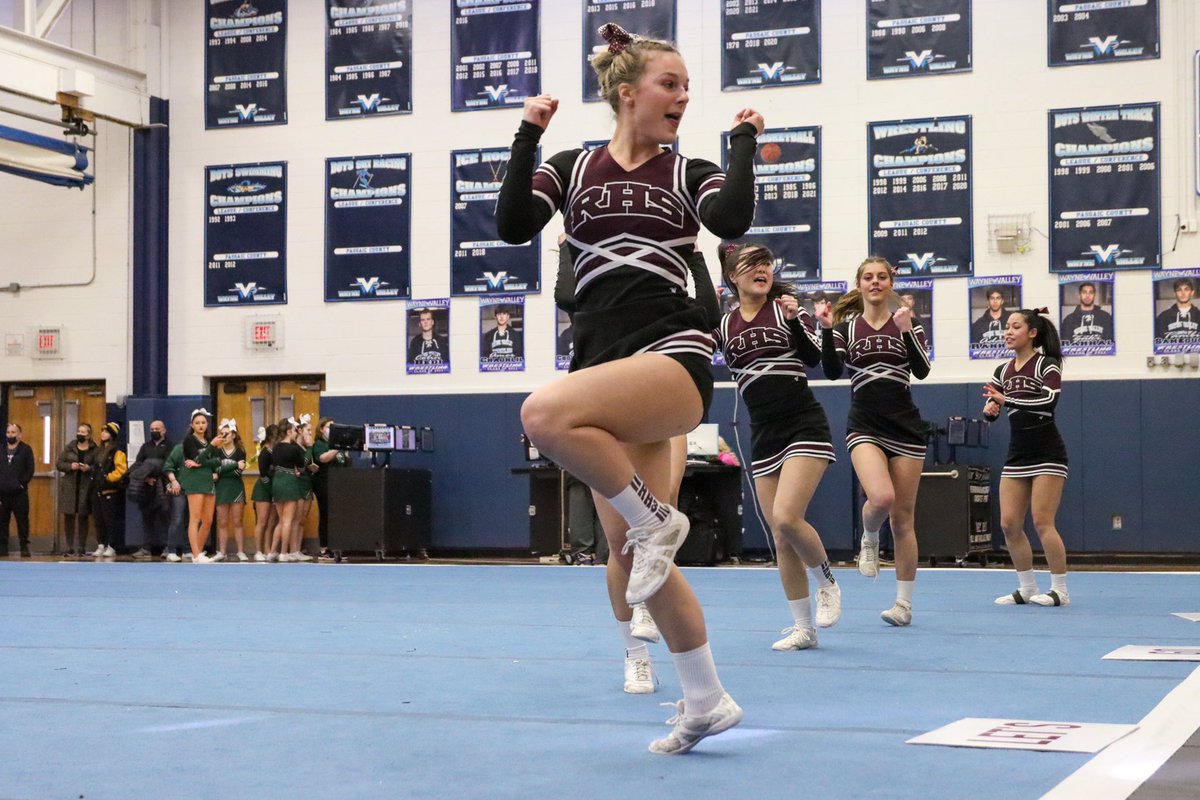 cheer_ridgewood's tweet photo. We had two great performances today and left it all on the mat! 

We took home 2nd place in the Big North Small West division! 🔥 

Next stop - Nationals! https://t.co/4wZTsFlmG9