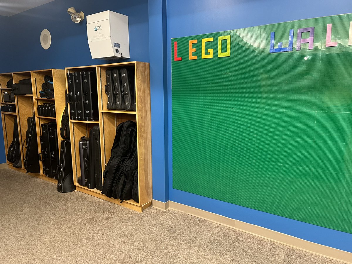 matthew_cull's tweet photo. Creating a makerspace like no other! A culture of creativity! A maker mindset!
#makerspace #creativity #stem #stemducation https://t.co/77CdLkCyd4