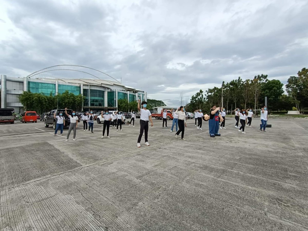 kyla_dpt's tweet photo. BTS of tesdaman dance

#61TESDAMAN https://t.co/iaaRWedaVS