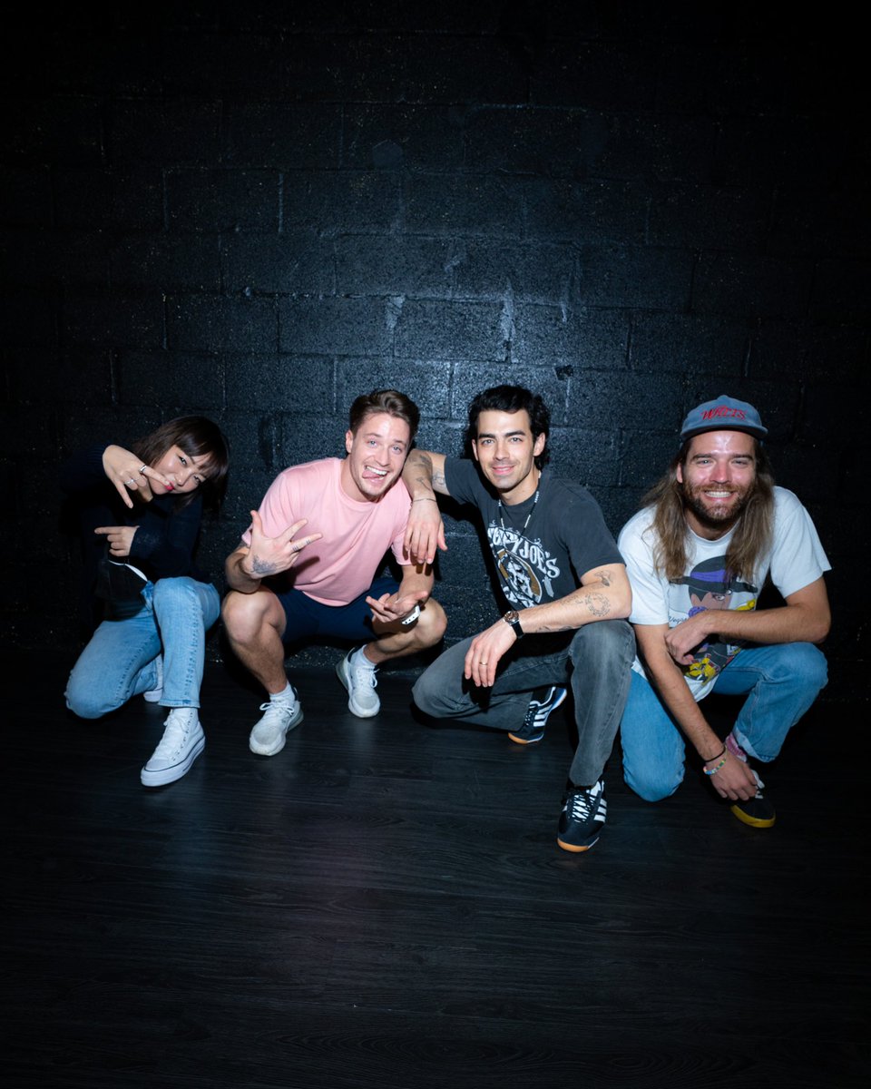 dancingfeet.live 👀 <a href="/KygoMusic/">Kygo</a> <a href="/DNCE/">DNCE</a>