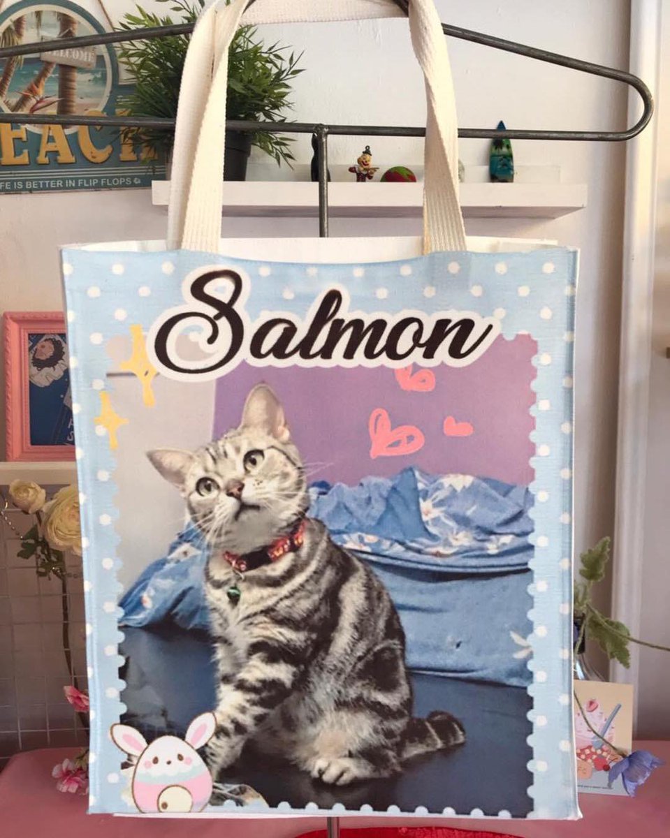 CartoonPillows's tweet photo. กระเป๋าผ้าสัตว์เลี้ยง ของขวัญสุดฮิต
ราคาเพียง 199 บาท 📮สีฟรี📮

✍🏻ผ้าหนา สีคมชัด ซักไม่มีหลุด 
✍🏻ตกแต่งรูปให้ฟรี 

❤สอบถามเพิ่มเติม❤
Line : @ovo6457j ( มี@ ด้วยจ้า)

#ถุงผ้า #แมว #หมา #กระเป๋าผ้า #หมอนวาดการ์ตูน #หมอนการ์ตูน #ของขวัญ #กระเป๋าสกีน #กระเป๋าราคาถูก #สัตว์เลี้ยง https://t.co/n1GUPj6odB