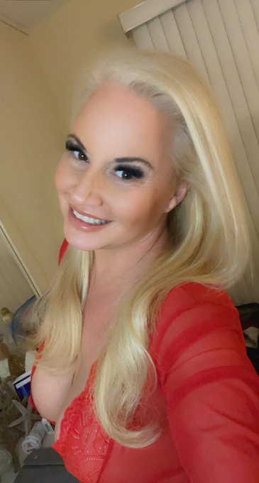 Take advantage of my SUPERBOWL SALE!!! 40% OFF your first month, through the end of the Super Bowl!!