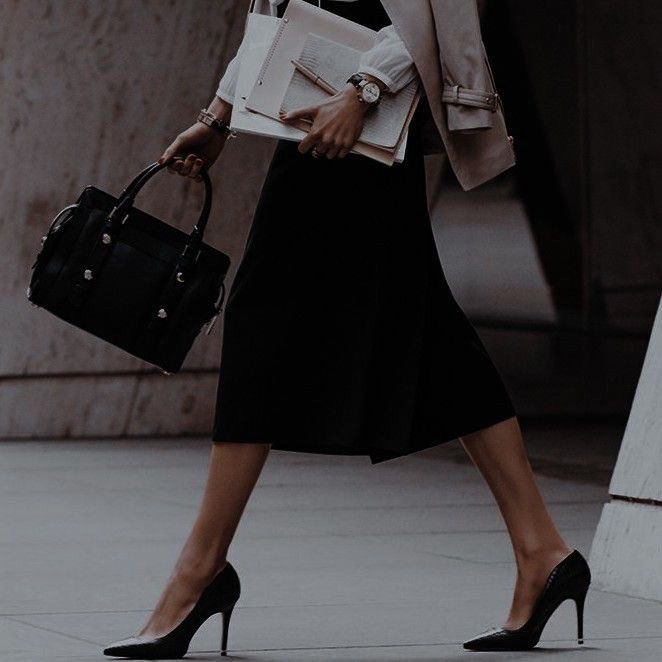 // Post-Hogwarts Friends to Lovers Dramione

It happens outside of Courtroom Nine as they wait for t...